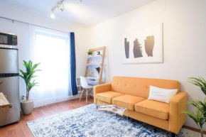 69-5D Winter Getaway Stylish Lower East Side 1BR Apt